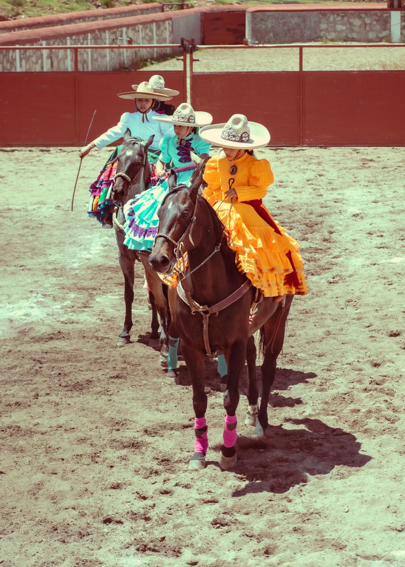 Charros en competencia